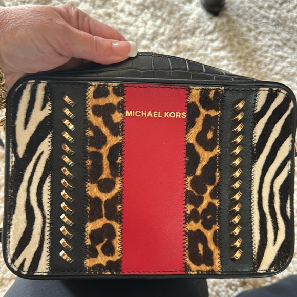 Michael Kors Animal Print Crossbody - Picture 10 of 10